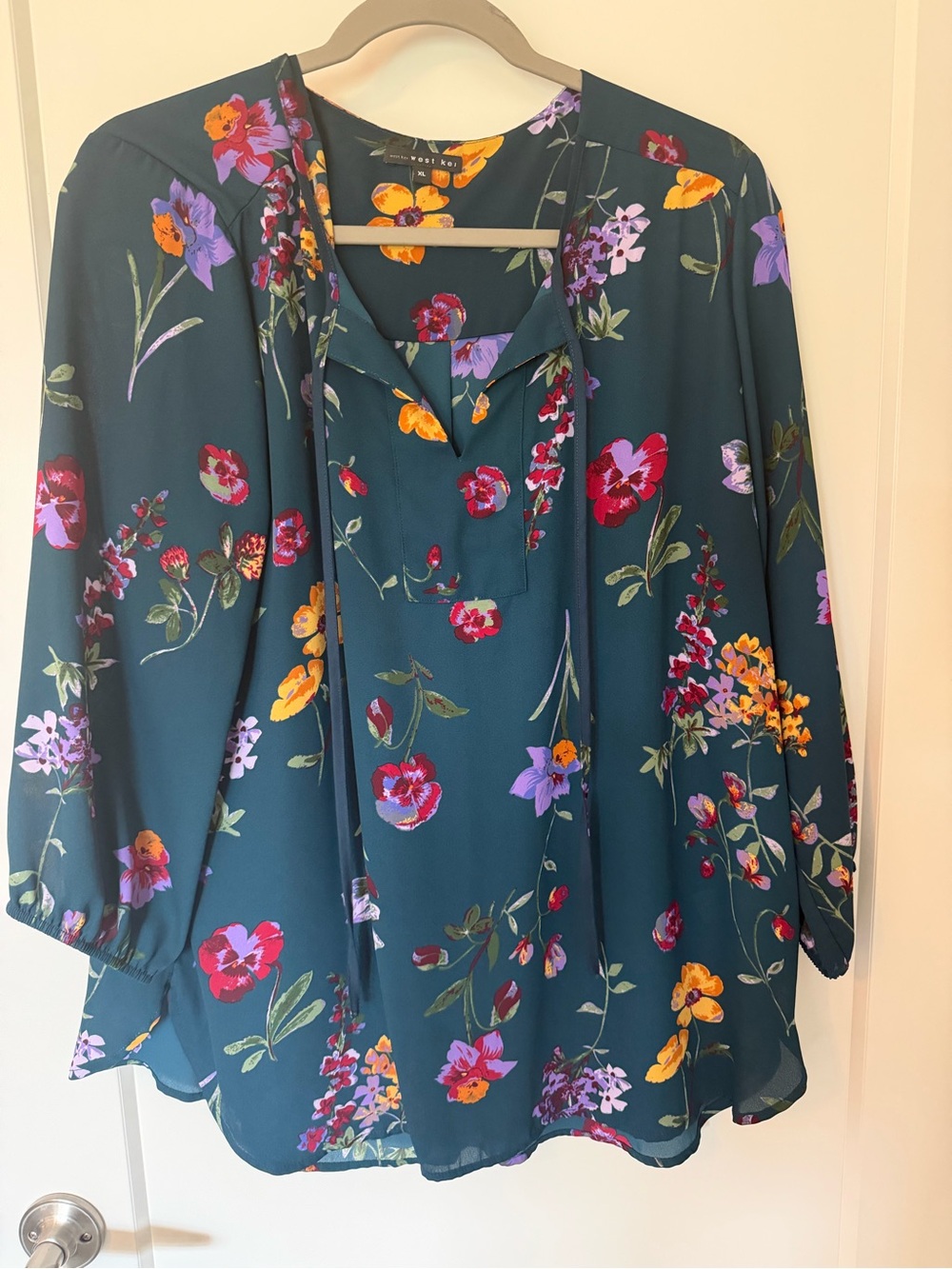 West Kei Teal Floral V-Neck Tie-Detail Tunic